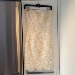 Vintage lace strapless dress